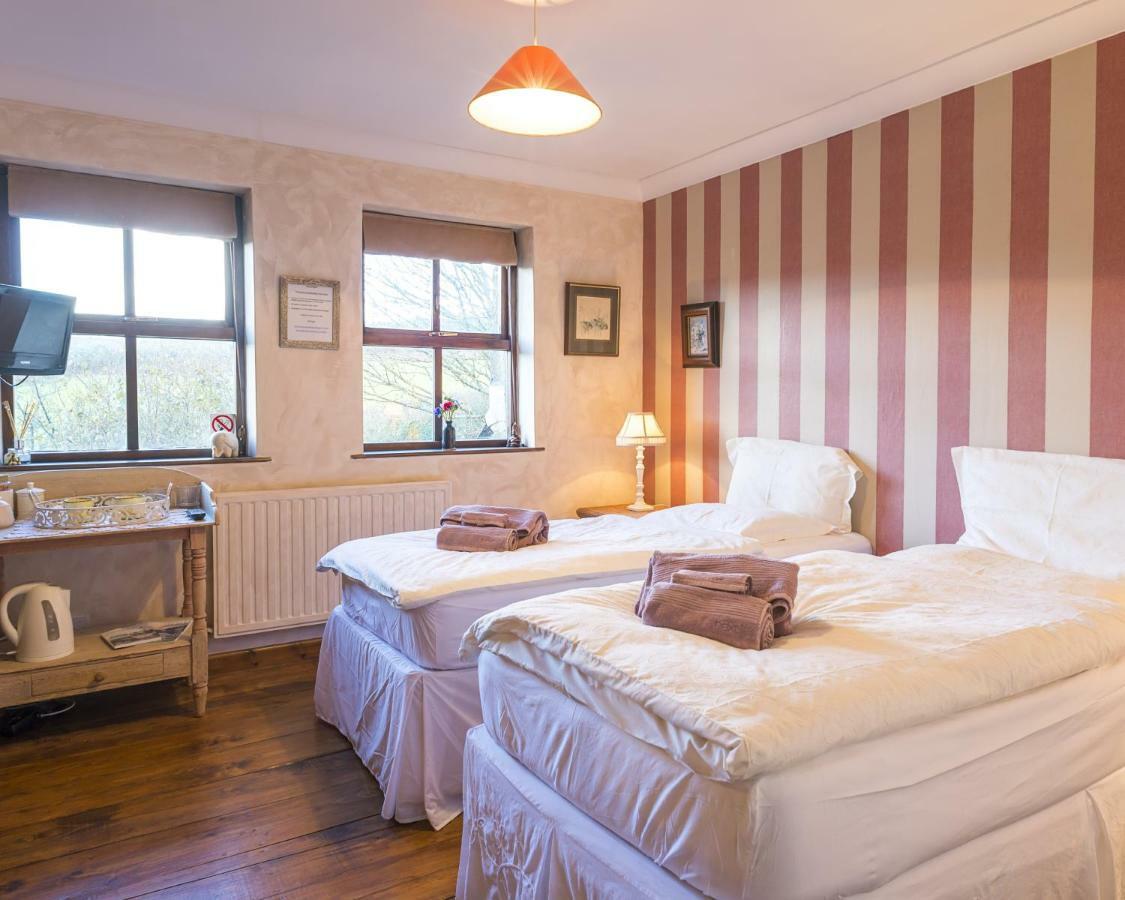 Bed and Breakfast Sweetwater Farm à Penzance Extérieur photo